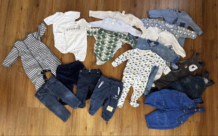 Babykleider Grösse 68: Stramper, Bodys, Hosen