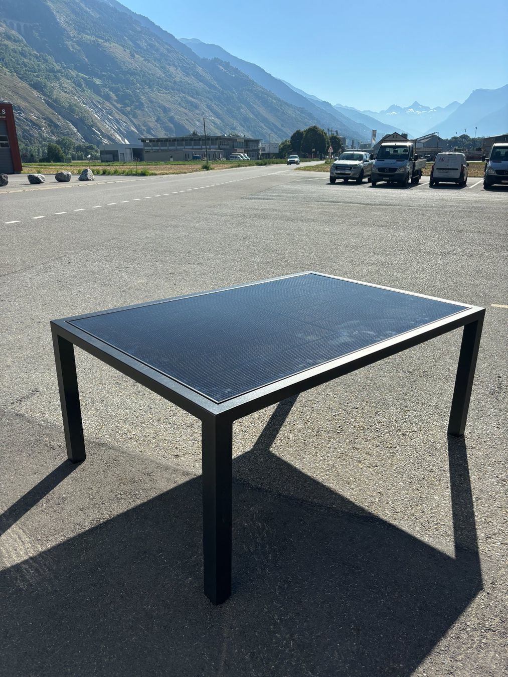 Tables: Solartisch – D'occasion à Steg VS par 3dmetall_AG 2