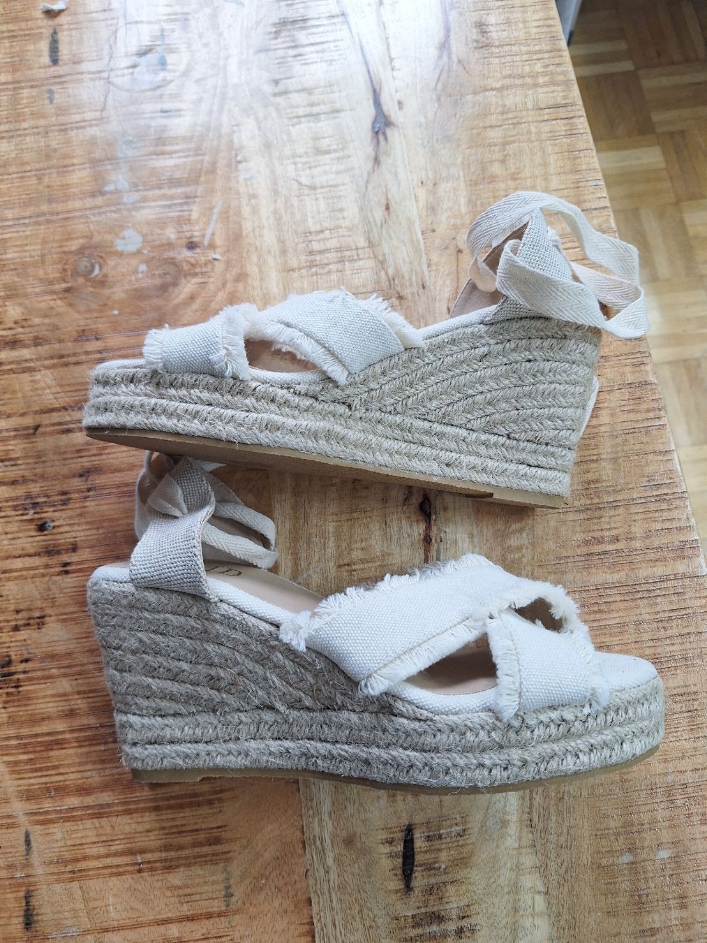 Scarpe da uomo: RAID Keilabsatz Sandalen mit Schnürung    Gr. 36 – Nuovo (secondo la descrizione) da Aarau venduto da Chillkrot 1