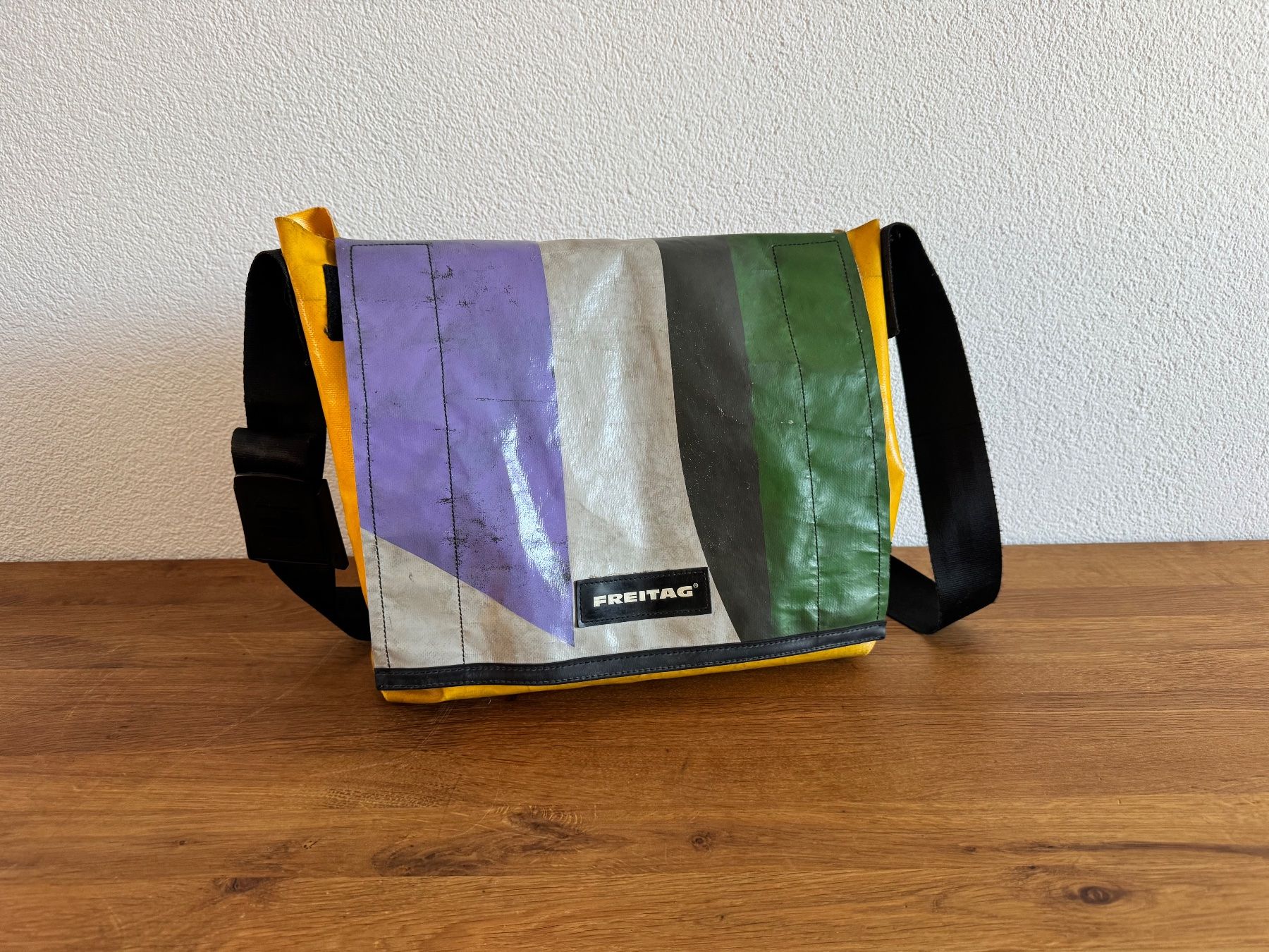 Freitag Borse: Freitag Tasche F14 – Usato da Frauenfeld venduto da difi67