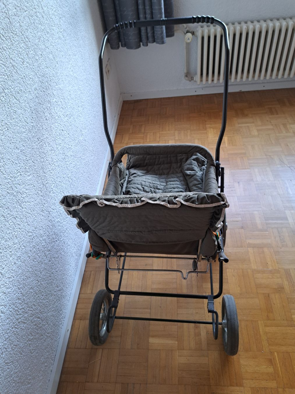 Carrozzine: Kinderwagen – Usato da Sulgen venduto da Alexander250 2