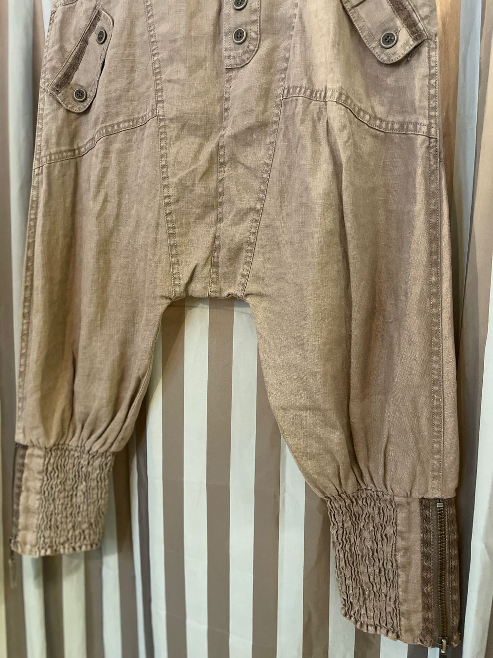 Nile Hosen: NILE Hosen braun, Gr. XS – Gebraucht aus Baar von koala9 2
