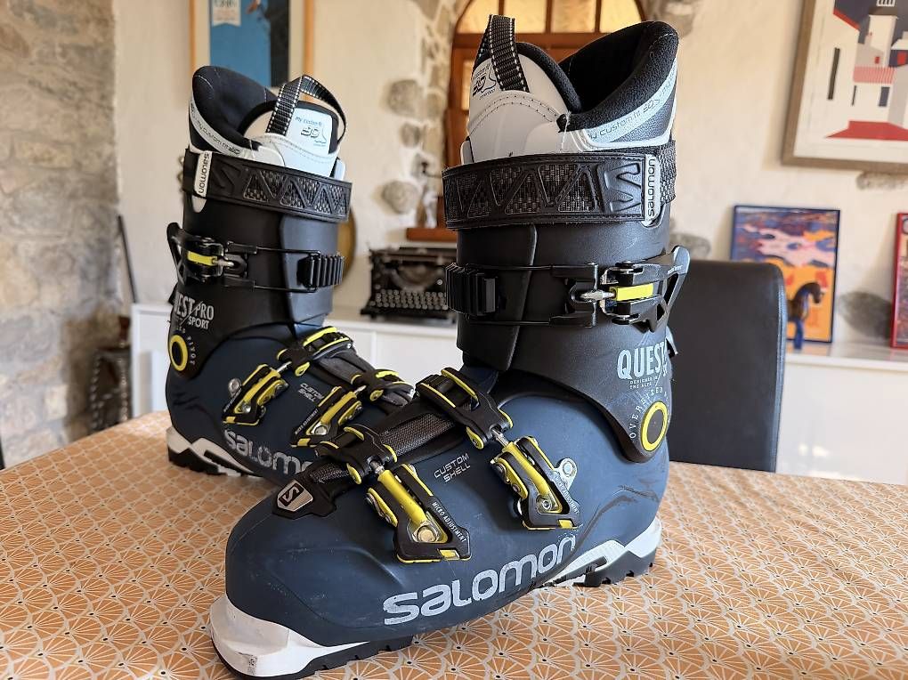 Scarpe da uomo: Chaussures de ski - Salomon - taille 27 27,5 – Usato da Essertines-Yverdon venduto da clemesitpa