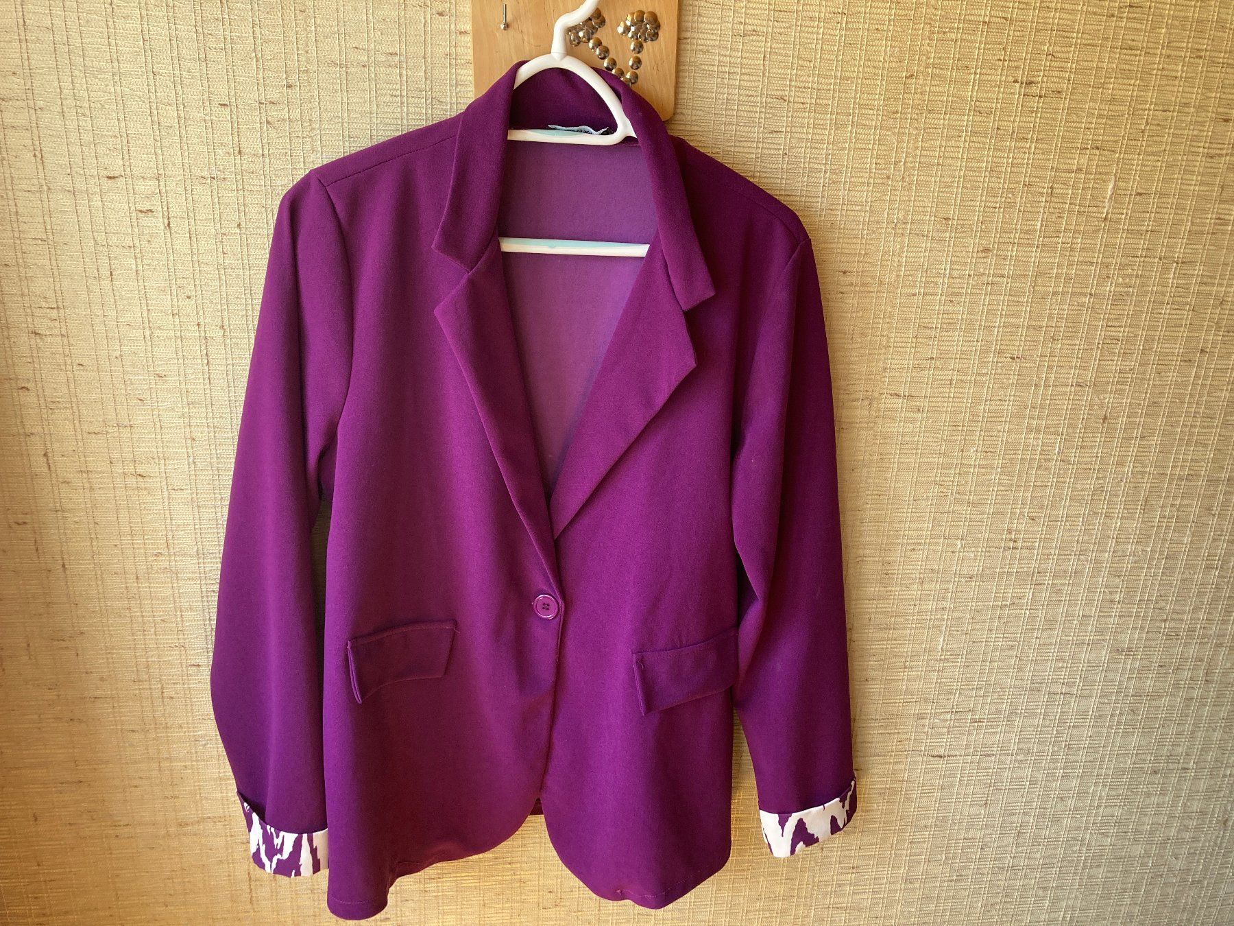 Giacche: Neue Damenjacke violett Gr. XL – Nuovo (secondo la descrizione) da Gais venduto da hallogais