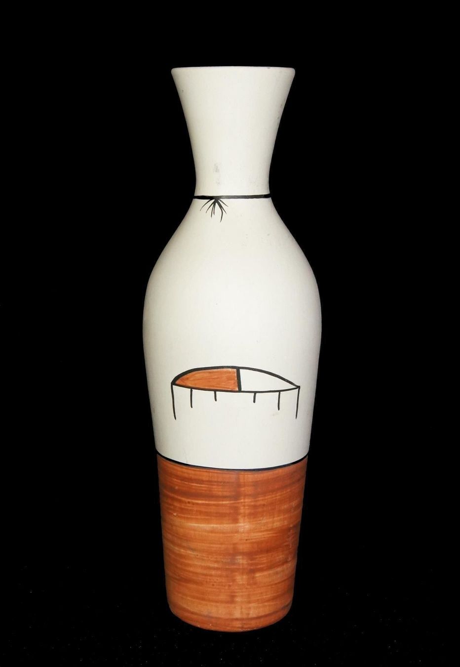 Vasen & Gefässe: Elegante, schlanke Navajo-Vase – Gebraucht aus Geroldswil von ARTEFACTO 4
