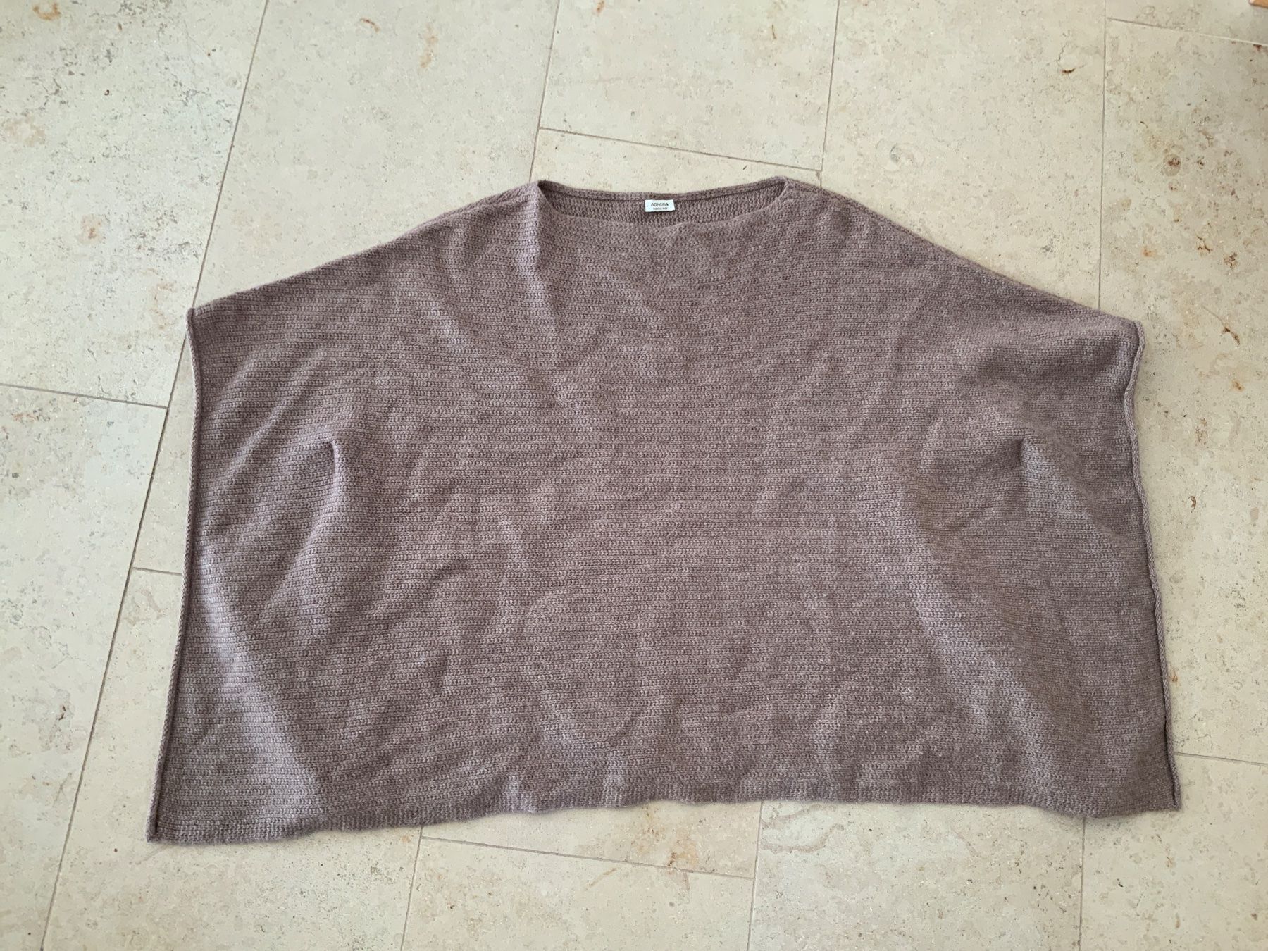 Sonstige Damenmode: Agnona Poncho aus Kaschmir – Gebraucht aus Buchs SG von Sunie 1