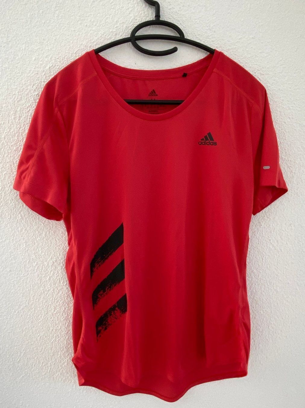 Adidas T-shirt: Adidas Sport Tshirt Gr. M – Usato da Dagmersellen venduto da sheli17