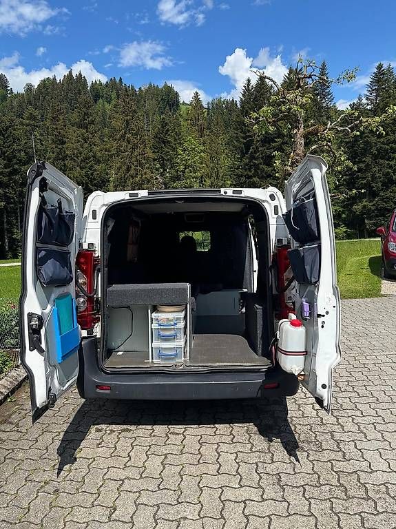 Citroën Veicoli da campeggio: Citroën Jumpy Campervan  ausgebaut und praktisch – Usato da Hünibach venduto da Tamagu 4