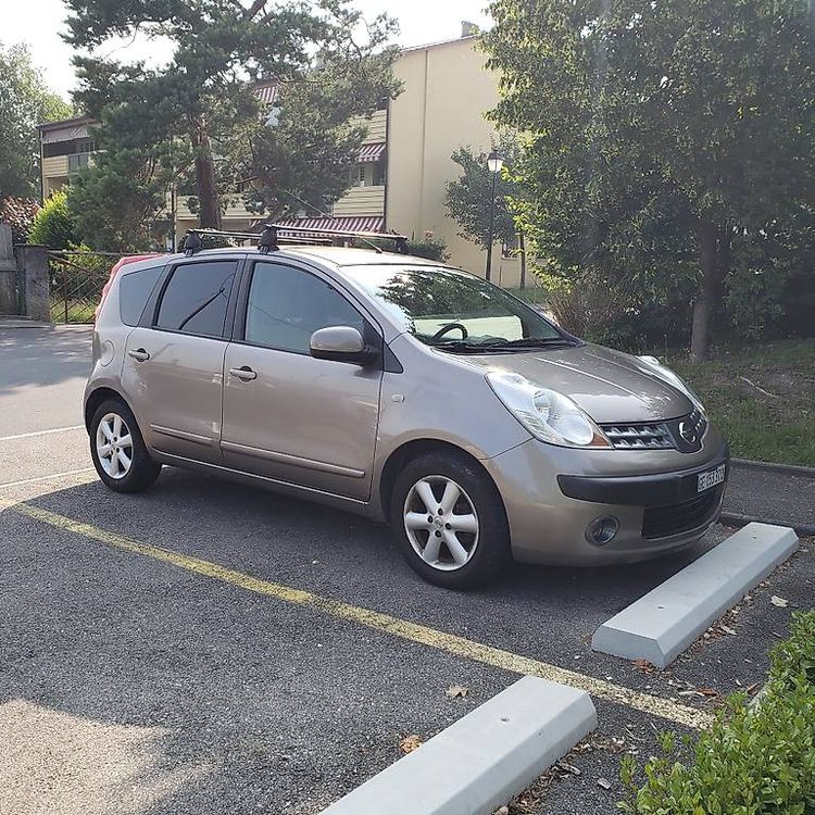 Automobili: Nissan Note 2006 - automat. - expertisée 06.25 - 131'600 km – Usato da Meinier venduto da thierry.gremion