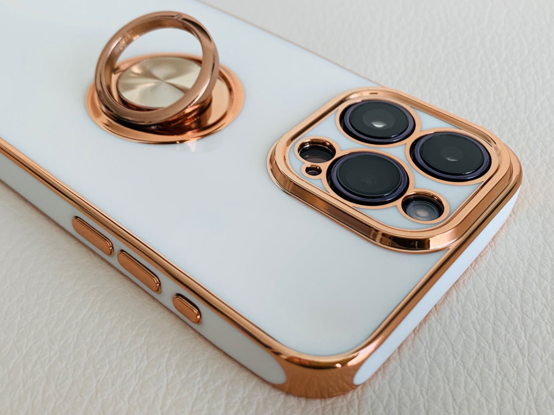 Apple Cover & Protezioni schermo: iPhone15 Pro Max Hülle Weiss/Rosegold mit Ringhalter – Nuovo e nell'imballaggio originale da Rikon im Tösstal venduto da Alpenmutz 2