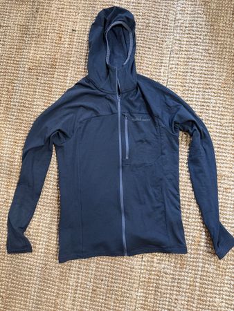 Peak Performance Light Zip Hood