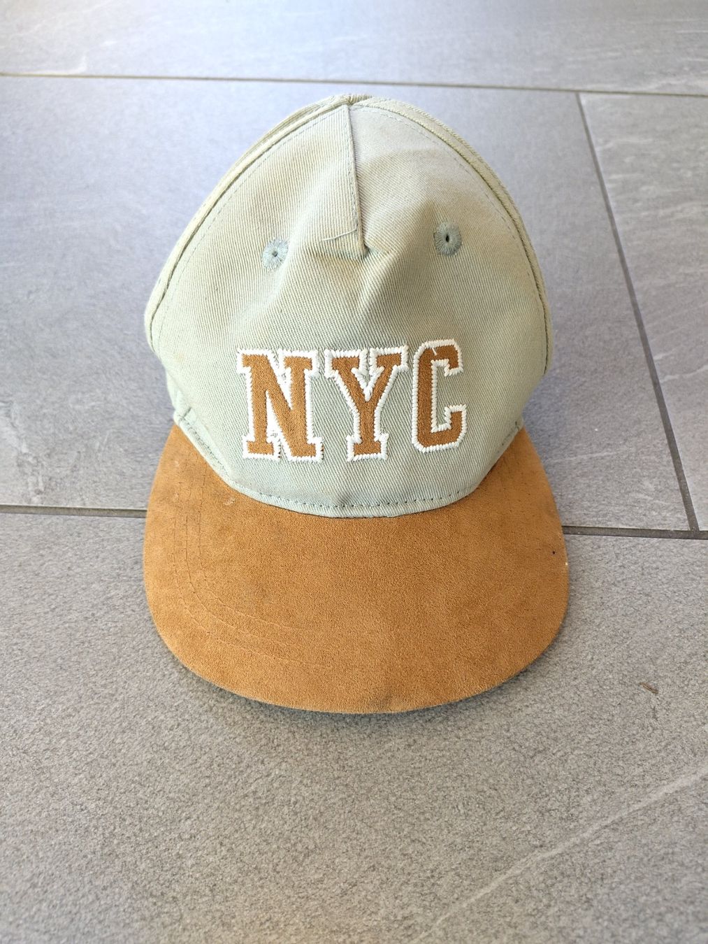 Altro abbigliamento per bambino: NYC-Kinder Cap, Gr. 92 – Usato da Reichenburg venduto da DerUhu