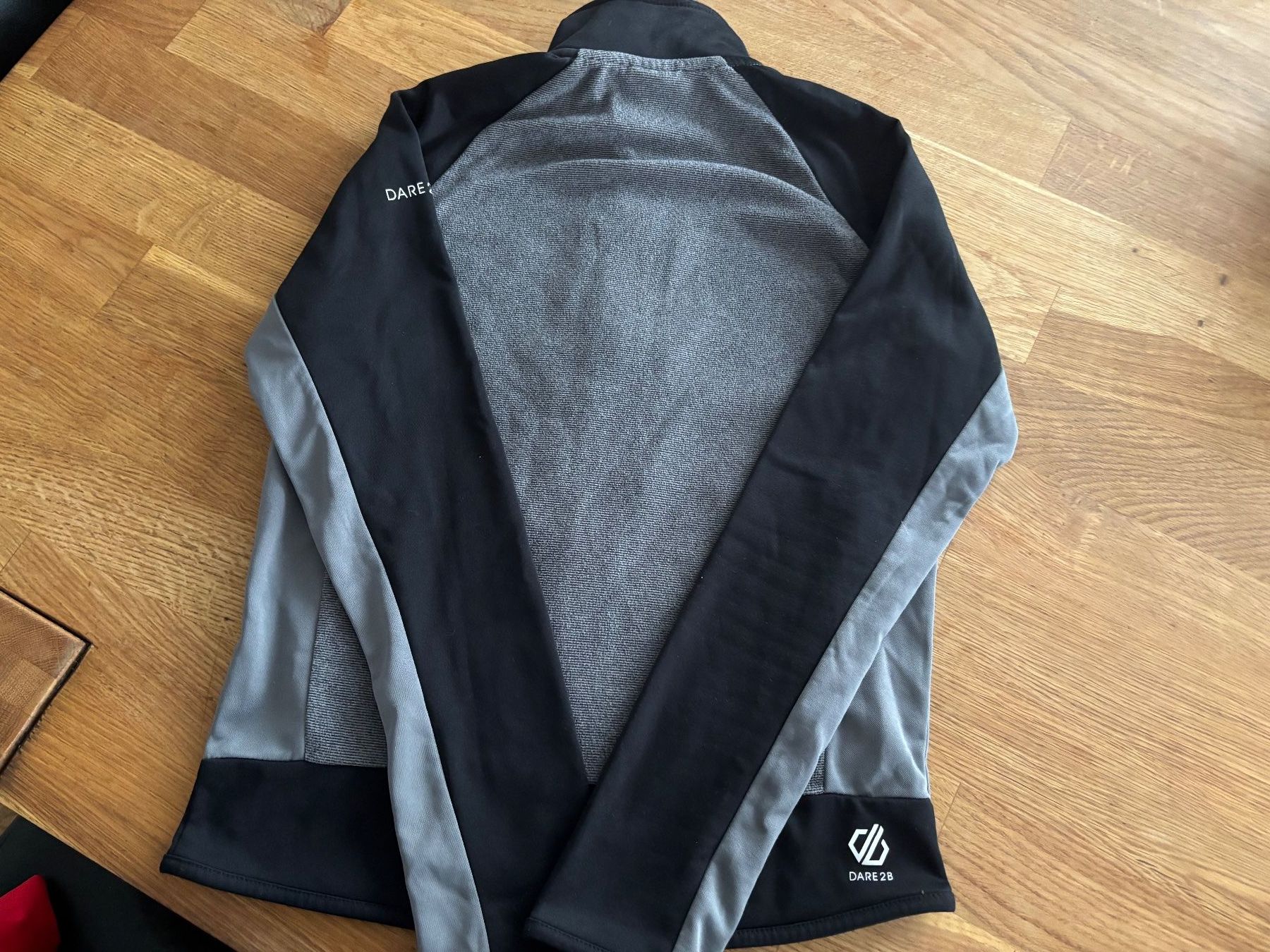 Pullover & Sweatshirts: Trainingsjackli  Fleece gr 158 DARE 2B – Gebraucht aus Geuensee von sonnetje 1