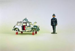 Poster print - policeman & mini