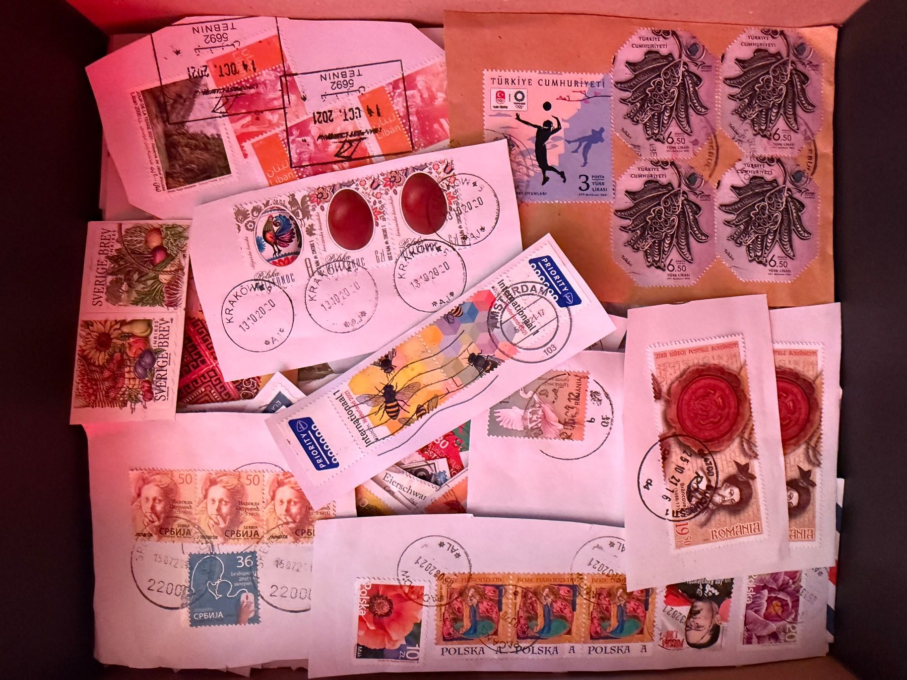 Tutti i francobolli: Briefmarkensammlung weltweit 0.7 Kilo – Usato da Affoltern am Albis venduto da jonas1009
