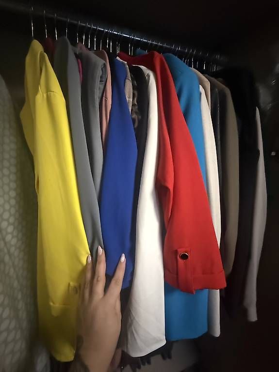 Giacche: Blazer zu verkaufen  – Usato da Weiach venduto da Nettimaus