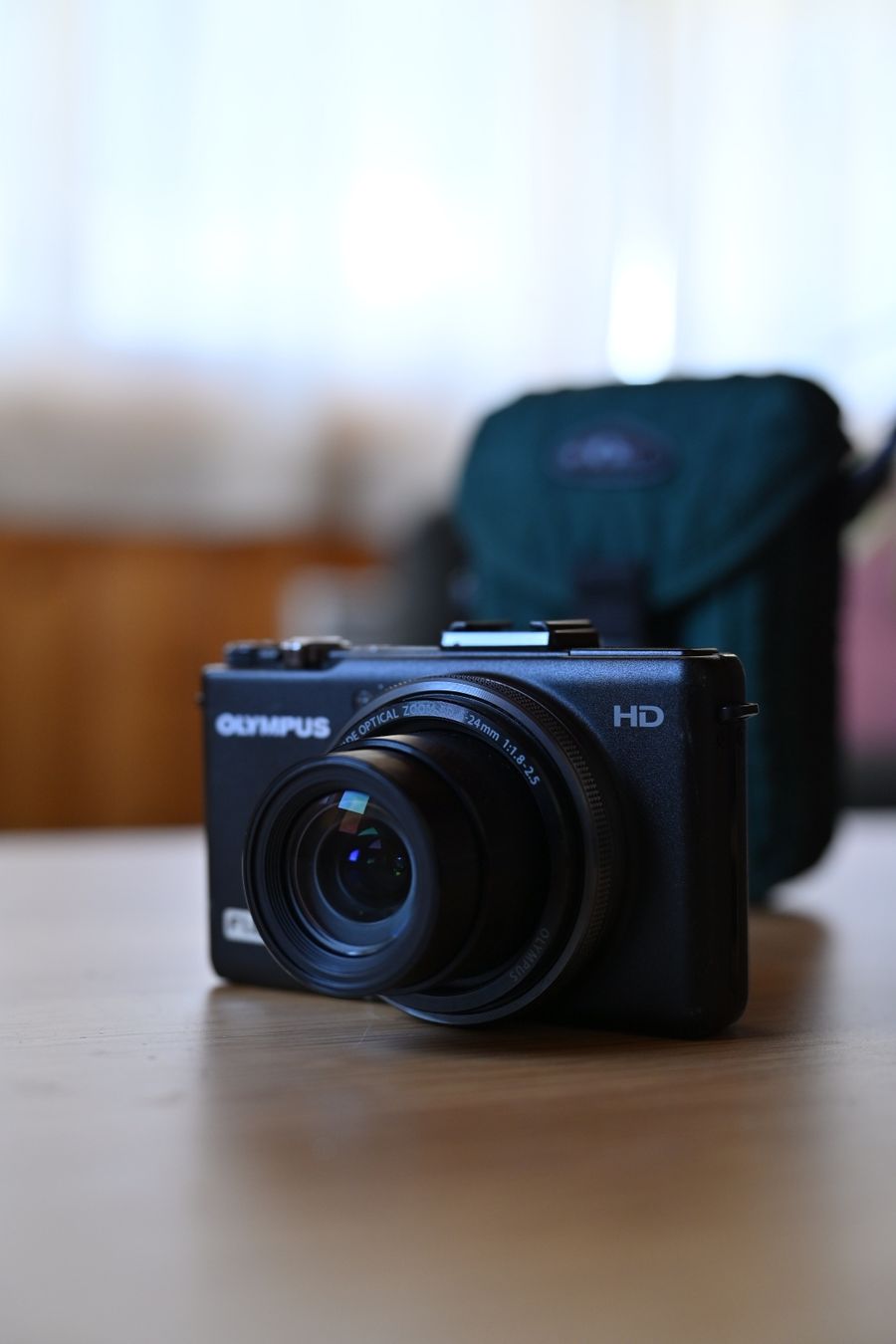 Olympus Kamera: Olympus XZ-1 – Gebraucht aus Flanthey von North_altitude 2