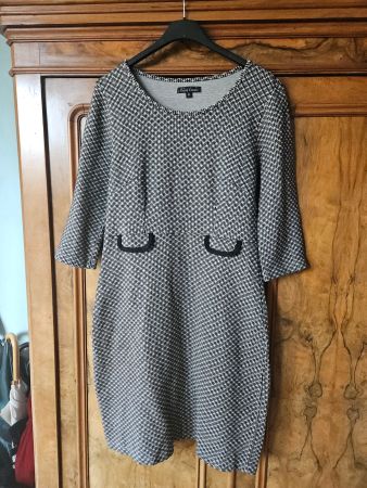 Robe King Louie Taille M