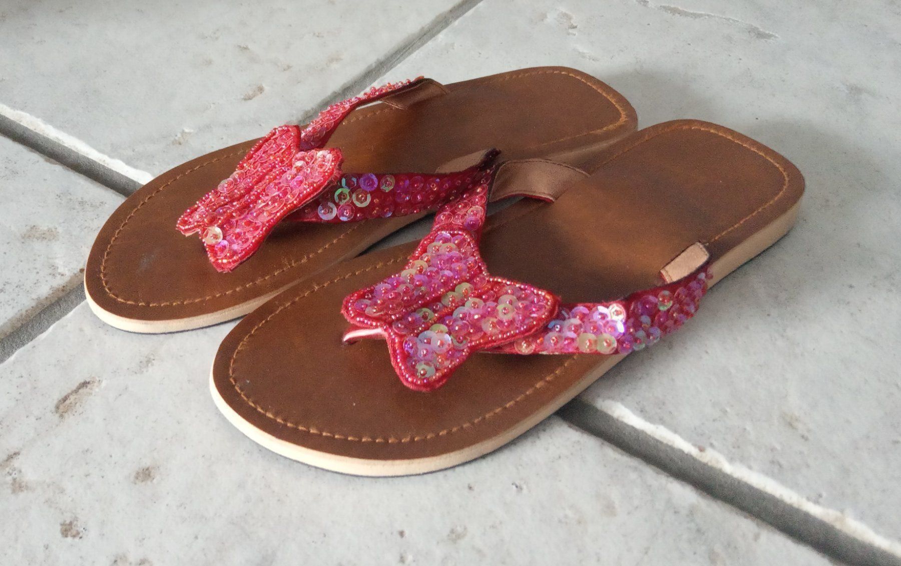 Scarpe da donna: Sandale Flip Flops – Usato da Chur venduto da Rodanisa