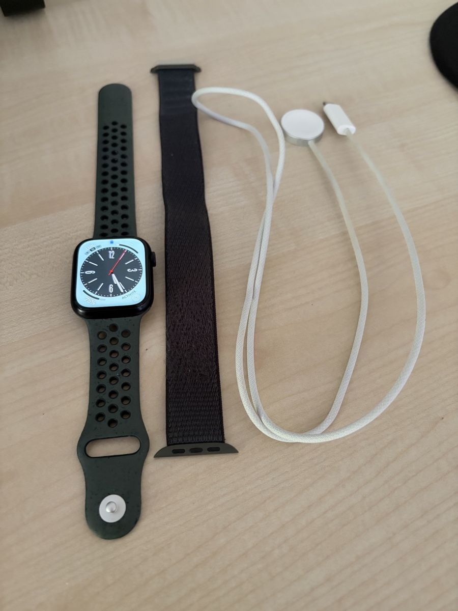 Apple Smartwatch: Apple Watch Series 9 45mm 4G – Usato da Fribourg venduto da dbs_tmn8 1