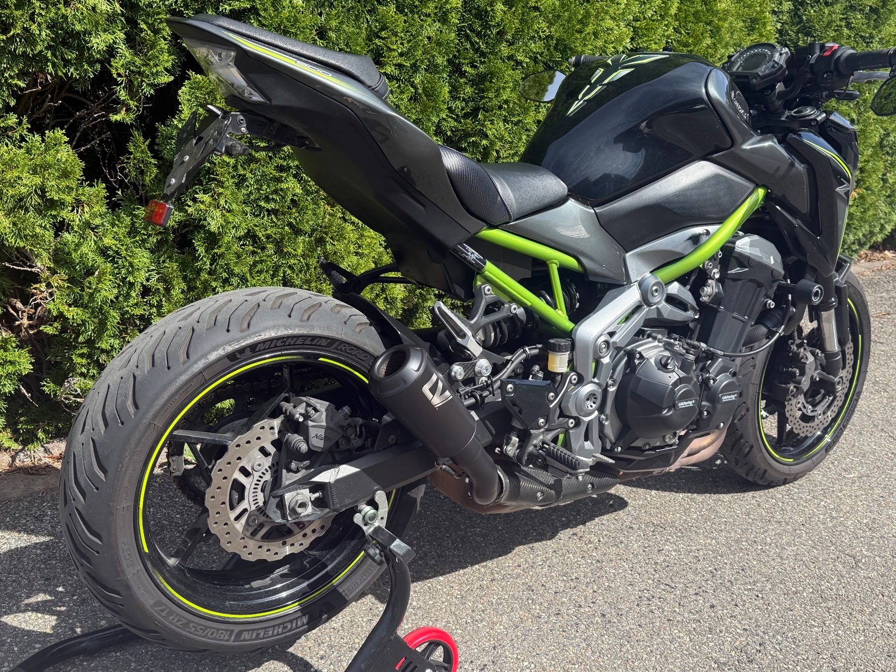 Kawasaki Strada: Kawasaki Z900 2020 35KW – Usato da Zürich venduto da Alnemapa_04 2