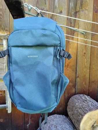 Rucksack der Marke Quecha 20 L