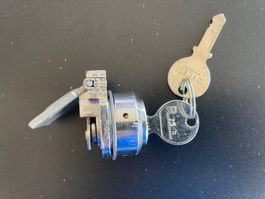 Vespa 125 Lenkerschloss VNA/VNB/150 VBA/150 VBB
