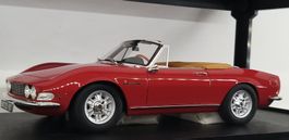 Fiat Dino Spyder von Cultmodels 1:18