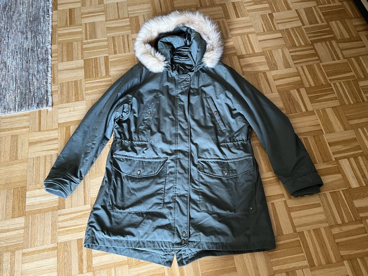 Manor Giacche: Parka kaki 44 comme neuf  – Nuovo (secondo la descrizione) da St-Blaise venduto da endora63 1