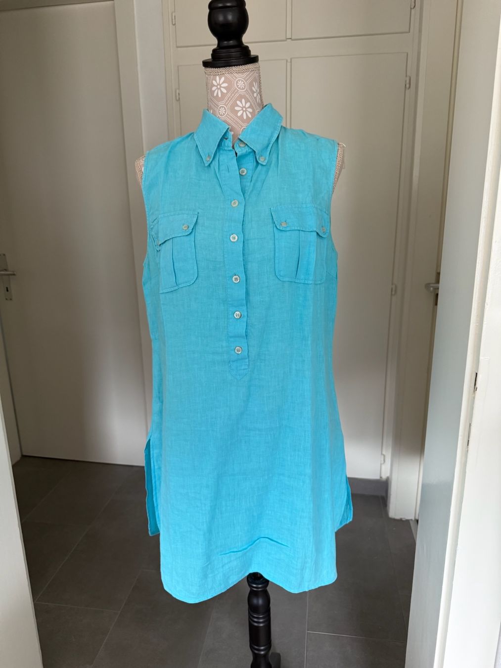 Benetton Top: Benetton - Top - L - Lin – Usato da Sion venduto da accroshoes