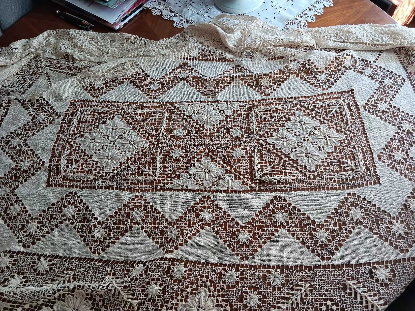 Sonstige Tischwäsche: Filet tischdecke/gardine – Gebraucht aus Ambrì von Maerz87 4