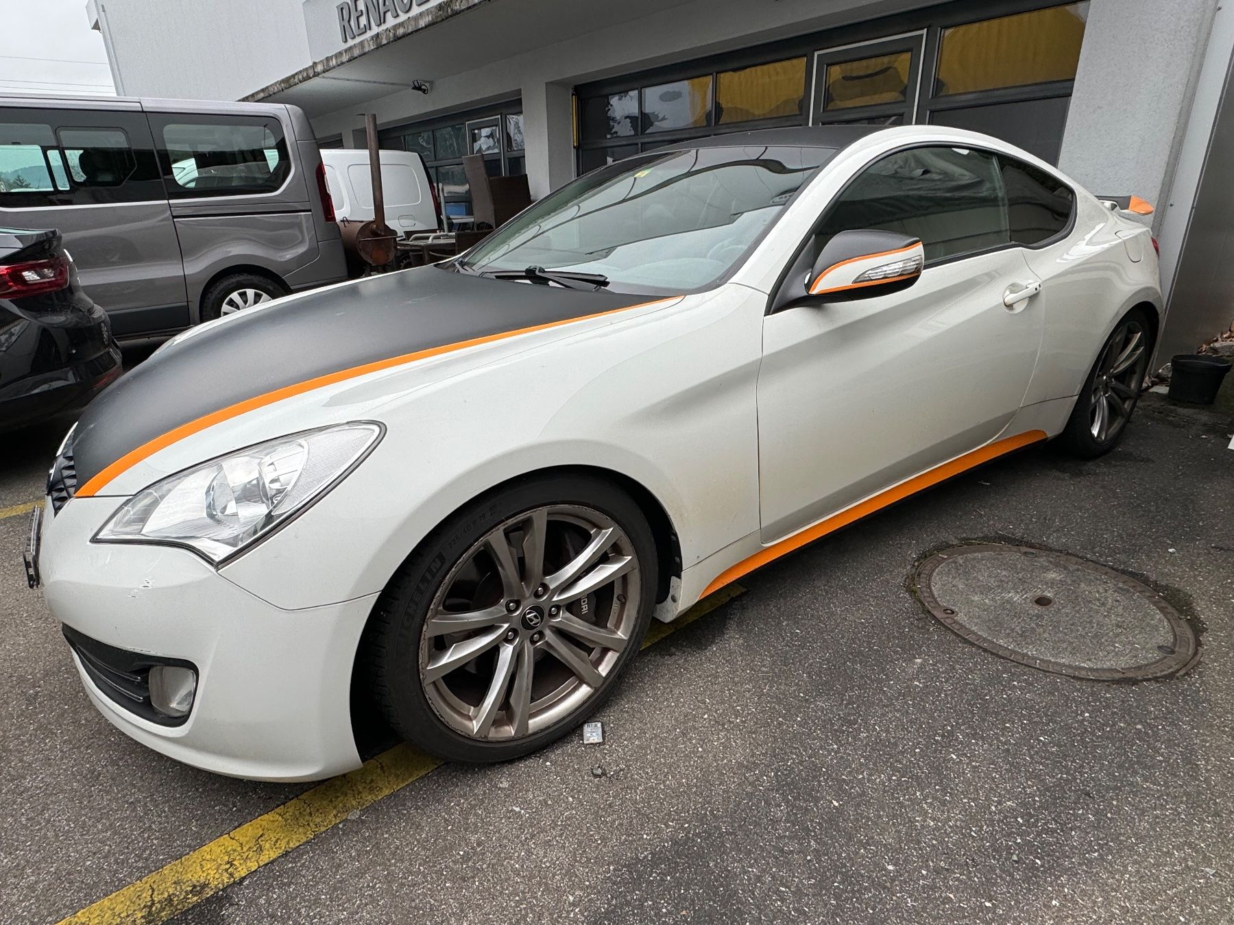 Hyundai Autos: Hyundai Genesis 2.0 – Gebraucht aus Geroldswil von  1