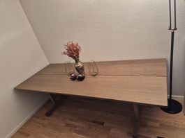 grosser Tisch - ganz neu!