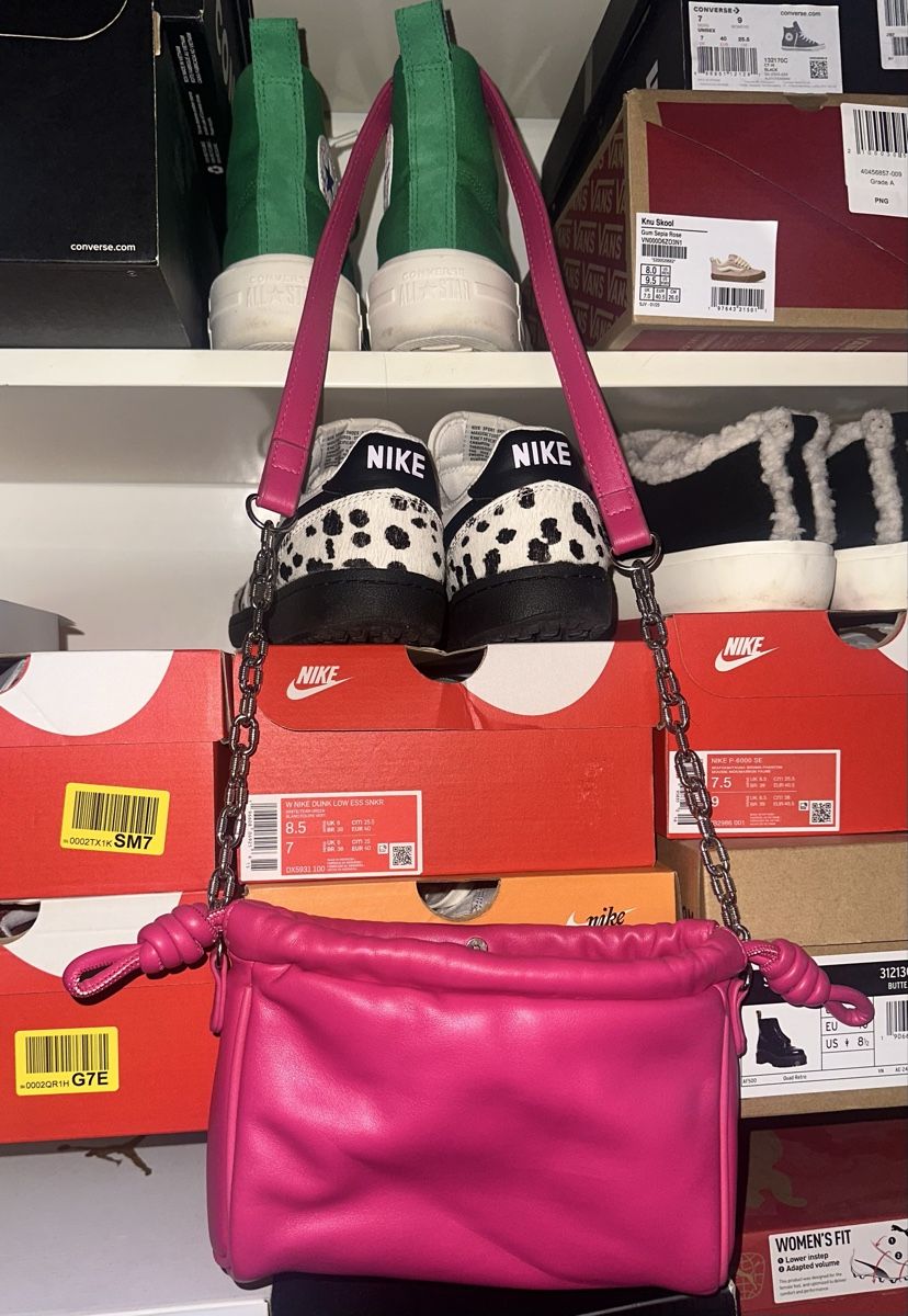 Sacs femmes: Tasche – D'occasion à Gutenswil par jus_nr7h 2