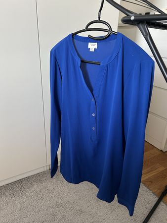 Chemise bleue manches longues femme taille M état neuf