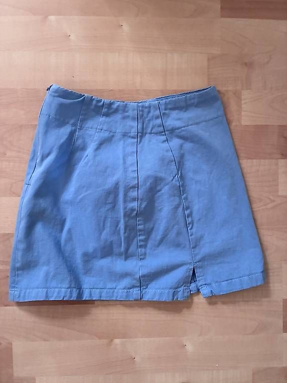 Brandy Melville Röcke: 3 Brandy melville mini Röcke – Gebraucht aus Rotkreuz von NinaCR 1