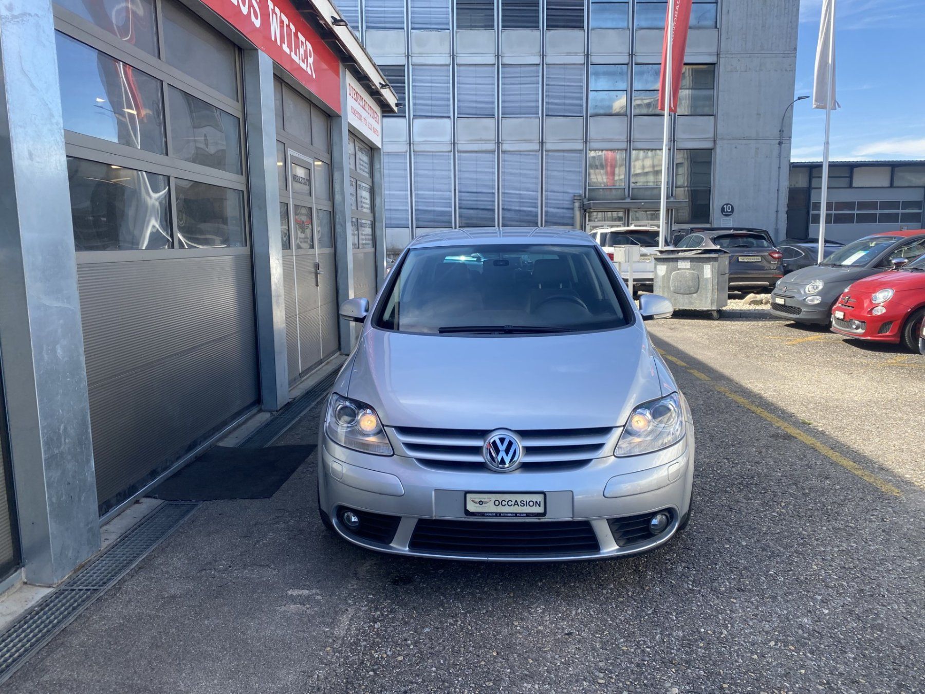 VW Automobili: VW Golf Plus 2.0 TDI Comfortline – Usato da Biel/Bienne venduto da AS24 1