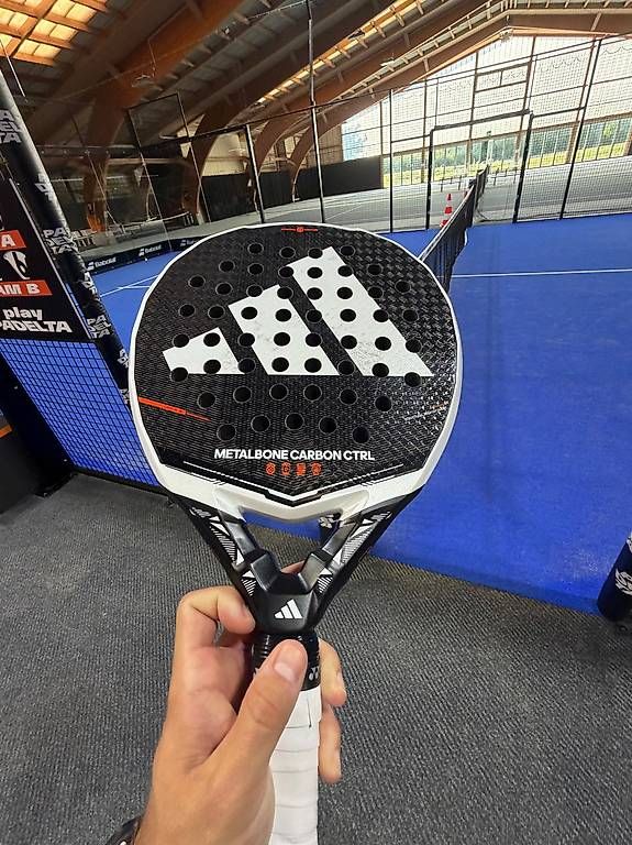 Racchette: Adidas Metalbone Carbon Ctrl 2026 – Usato da Uster venduto da Cappolous