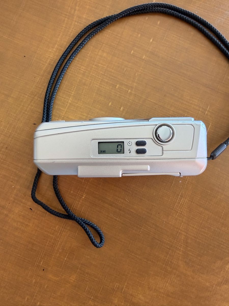 Olympus Kamera: Olympus Trip 505 – Gebraucht aus Nyon von jul_5lvn 1