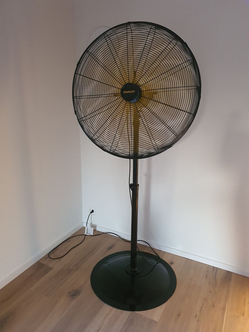 Stanley Ventilateurs: Stanley Standventilator ST-30P – D'occasion à Vordemwald par Chis0 1