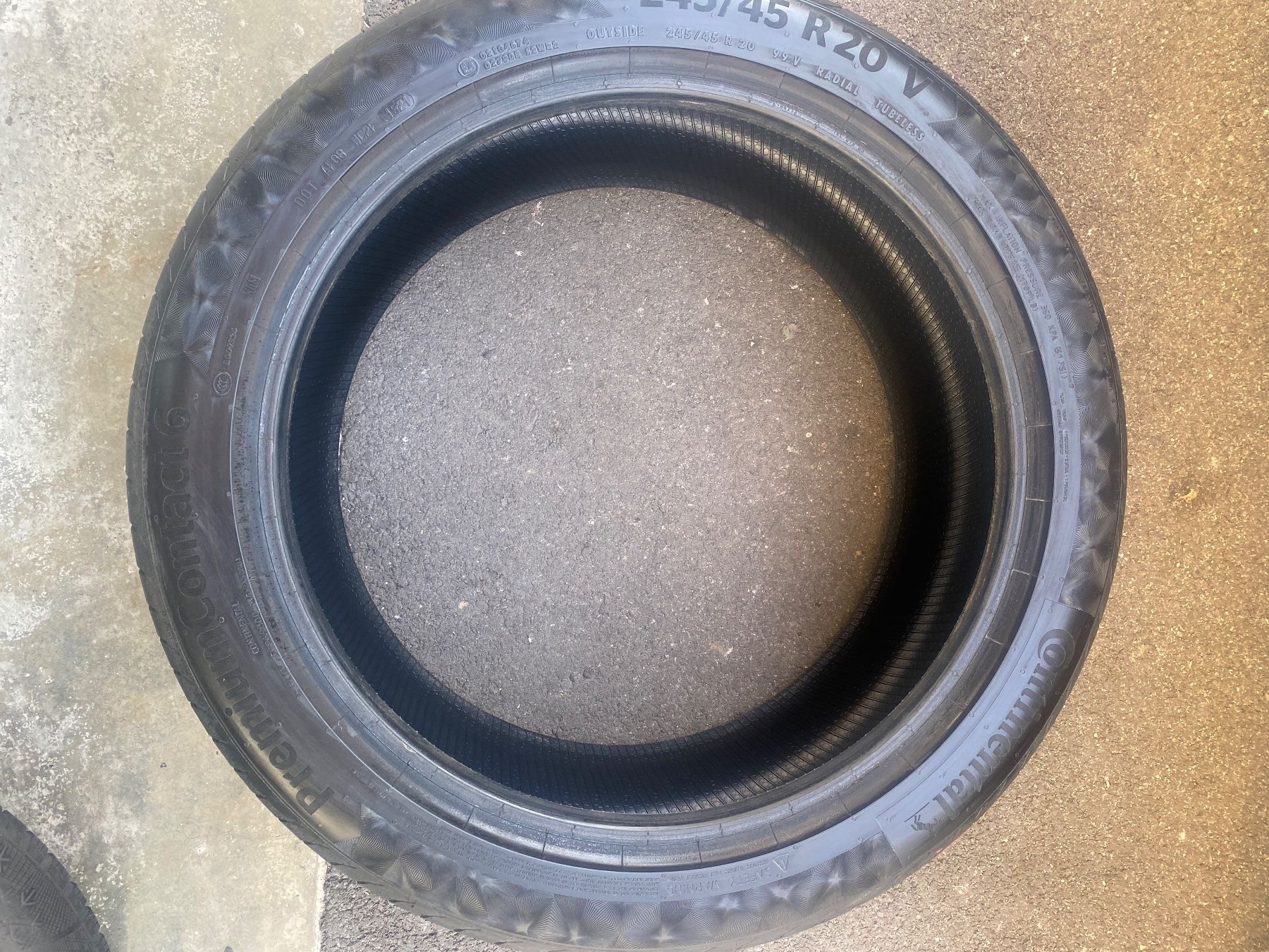 Continental Pneumatici & Ruote complete: 245/45R20 – Usato da Widen venduto da Dinero02 2