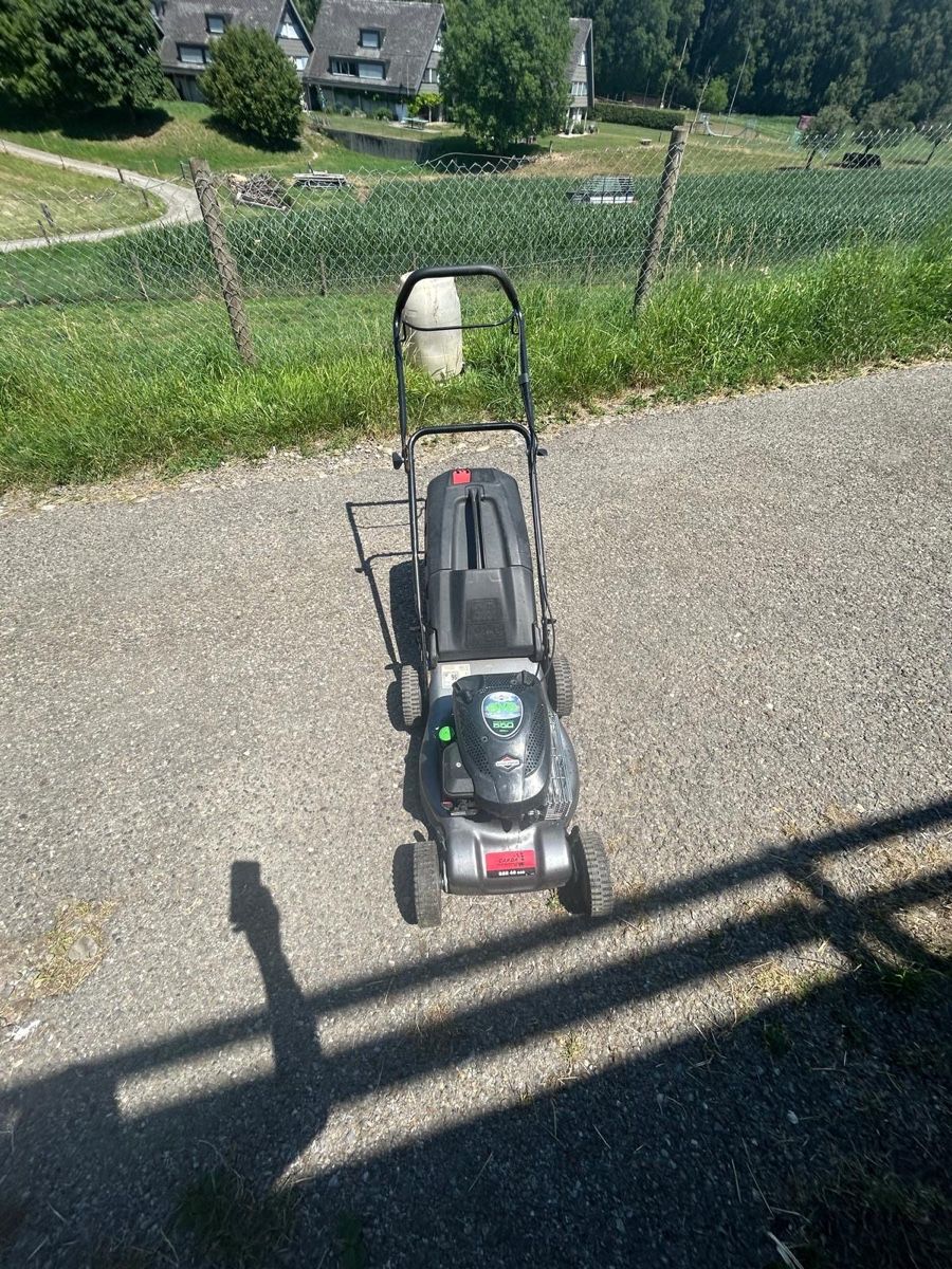 Tagliaerba: 2 Stk. Rasenmäher (Honda & MTD) – Usato da Knonau venduto da Audi_1999 5