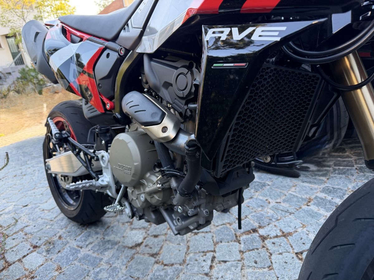 Ducati Strada: Ducati Hypermotard 698 Mono RVE – Usato da Schönenbuch venduto da Wenscles 3