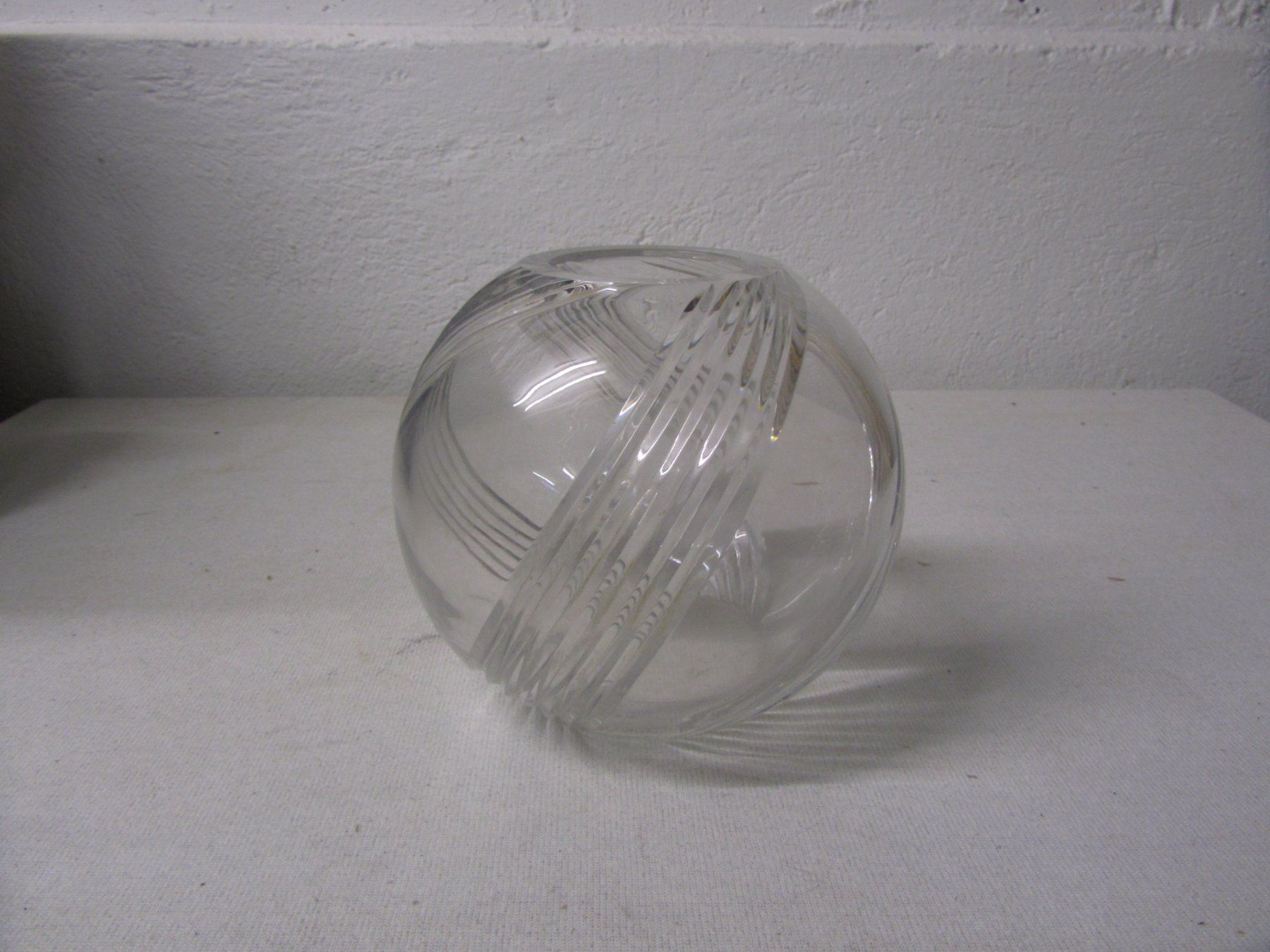 Vasi & Recipienti: Grosse Art Deco Kugel-Vase um 1930 – Usato da Luzern venduto da Lucernauno