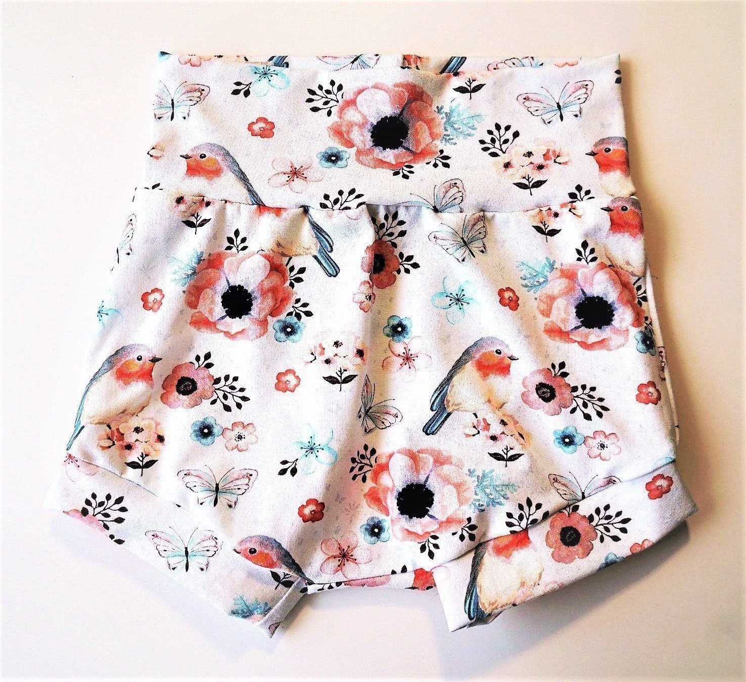 Pantaloni: Kurze Hose mit Blumen/Vogel  98/104  NEU – Nuovo e nell'imballaggio originale da Zürich venduto da sambaum
