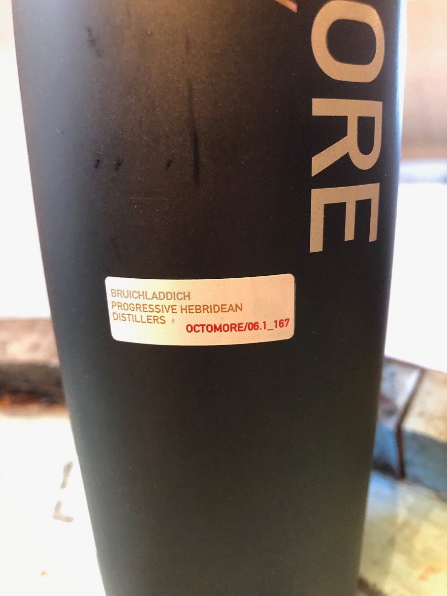 Octomore Bevande alcoliche: Bruichladdich Octomore 06.1 – Nuovo e nell'imballaggio originale da Aarwangen venduto da concorde58 3