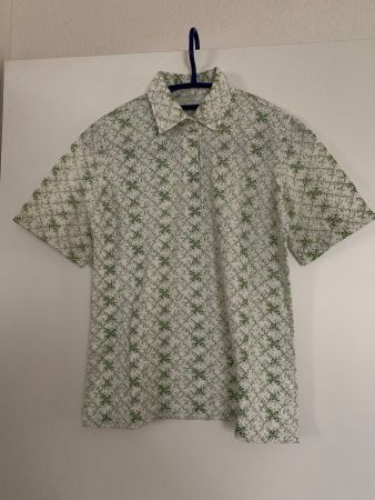 Poloshirt kariert weiss mit grünen Blättern