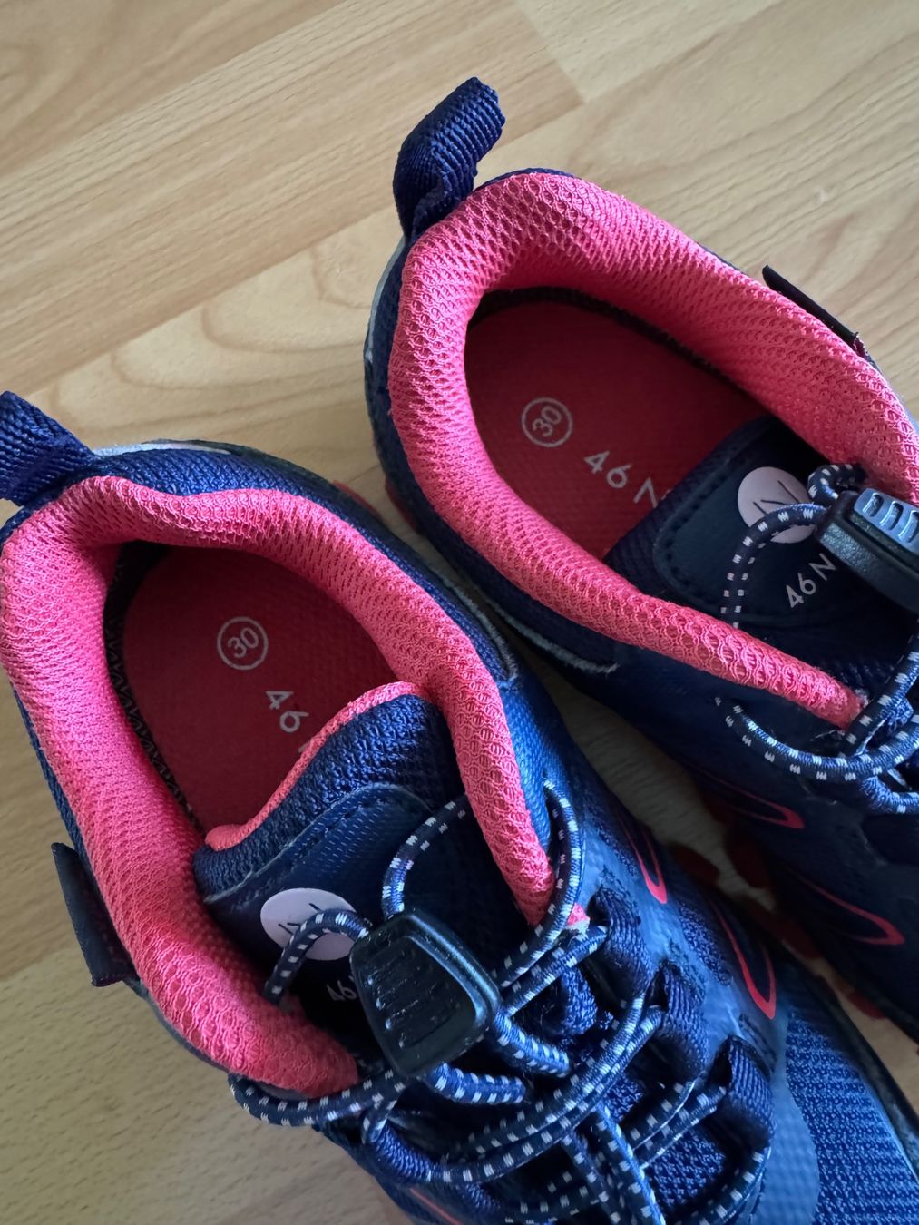 46 Nord Scarpe per ragazze: Wanderschuhe  (Gr.30) – Nuovo (secondo la descrizione) da Moosseedorf venduto da SDmedia 2