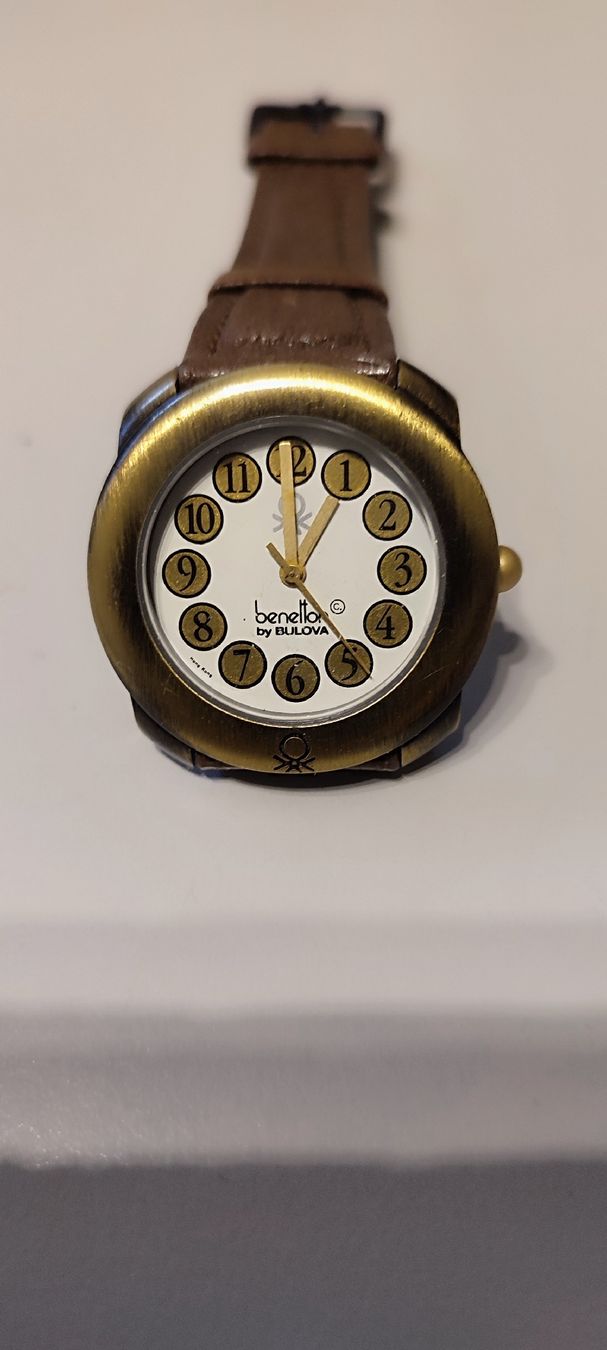 Benetton Orologi: Benetton Uhr Quarz – Usato da Biel/Bienne venduto da ruggi03