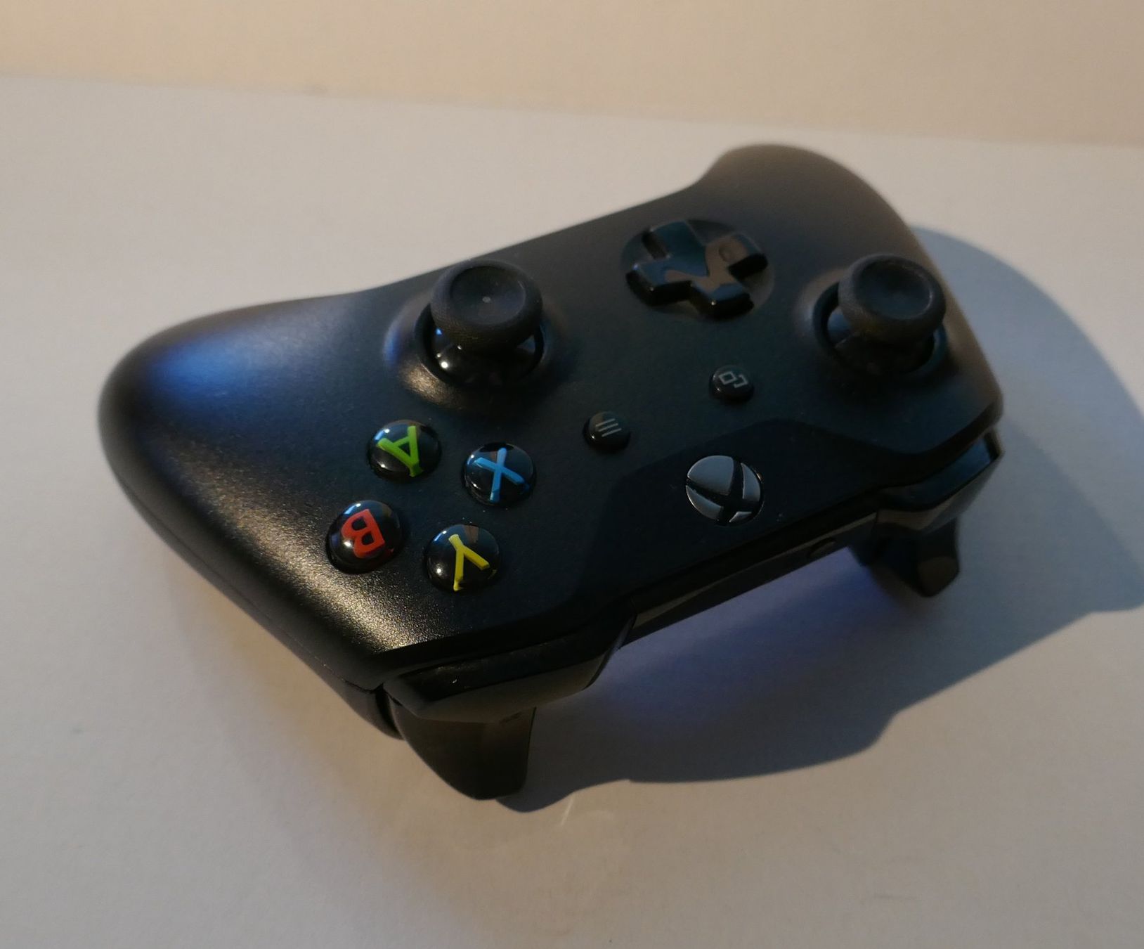 Microsoft Manettes: Xbox Wireless Controller - TOP – D'occasion à Ehrendingen par Wolfmanjack 1